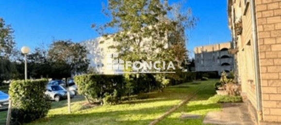 3 bedrooms Apartment in Poissy, France No. 168675 12