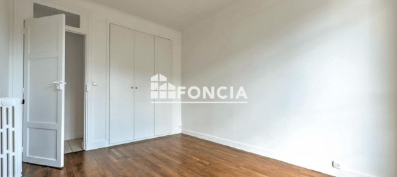 3 bedrooms Apartment in Poissy, France No. 168675 8