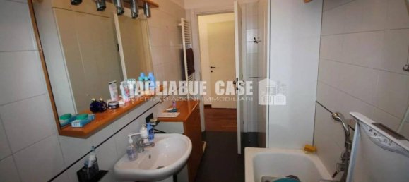 4 rooms Apartment in Cusano Milanino, Italy No. 72146 18
