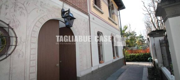 4 rooms Apartment in Cusano Milanino, Italy No. 72146 37