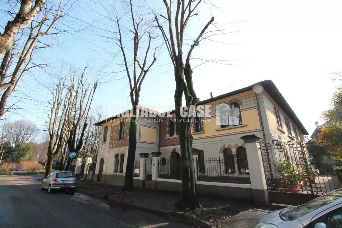 4 rooms Apartment in Cusano Milanino, Italy No. 72146