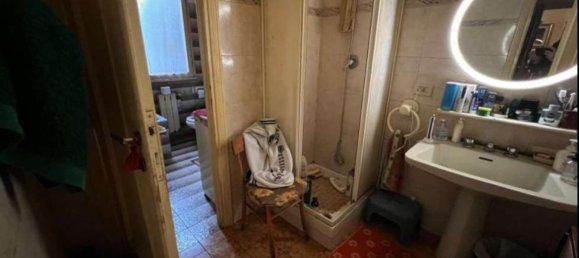 5 rooms Apartment in Rome, Italy No. 268682 12