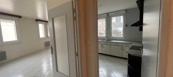 2 bedrooms Apartment in Luneville, France No. 254145 5