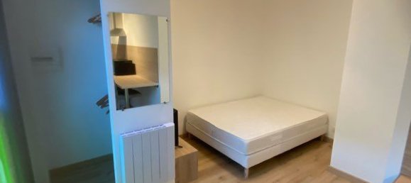 Дом с 2 комнатами в Мен и Луара, Франция № 337478 2