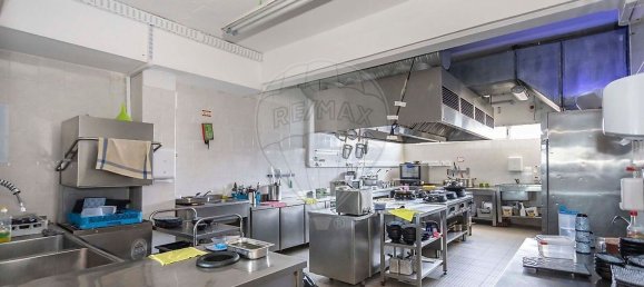 Gewerbliche Immobilie in Costa da Caparica, Portugal 560m², Nr. 326346 38