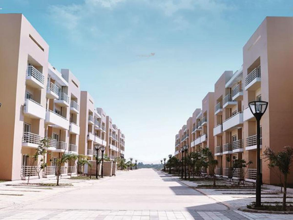 3 bedrooms House in Faridabad, India No. 6708