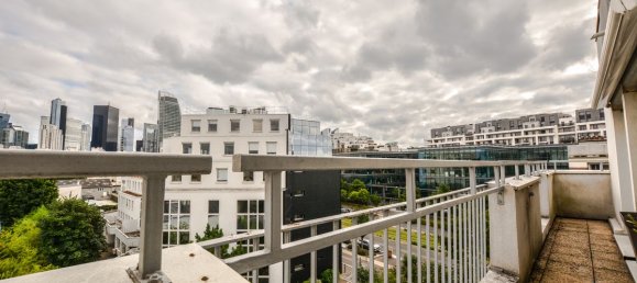 2 Schlafzimmer Wohnung in Courbevoie, France, Nr. 150900 3