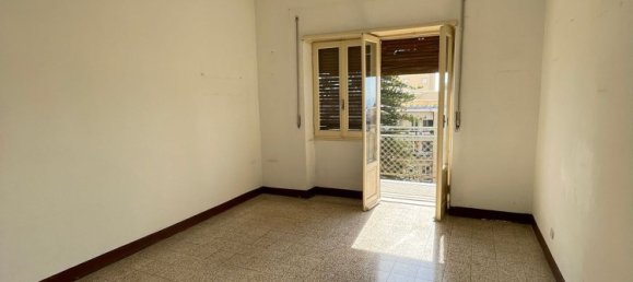 4 rooms Apartment in Taggia, Italy No. 167383 3