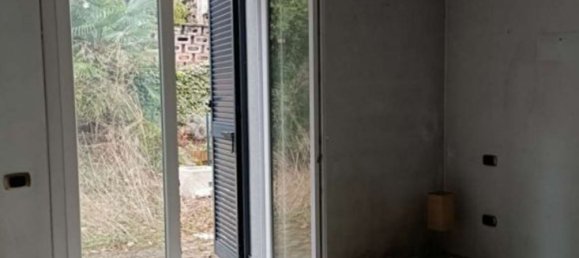 Apartamento de 3 habitaciónes en Guanzate, Italy No. 3928 12