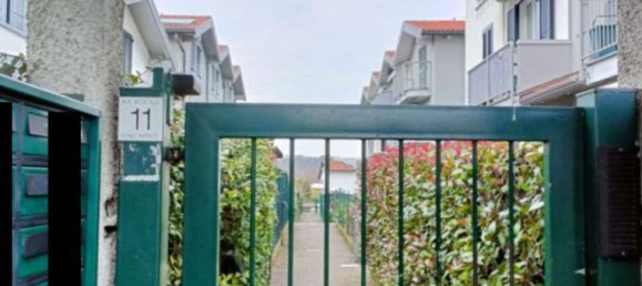 Apartamento de 3 habitaciónes en Guanzate, Italy No. 3928 7