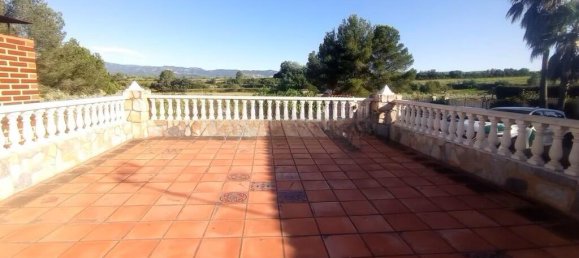3 bedrooms Villa in Ontinyent, Spain No. 161618 2