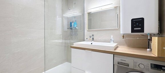 1 bedroom Apartment in Nice, France No. 328957 9