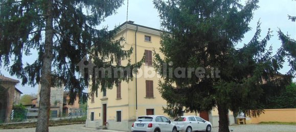 6 chambres Maison à San Giorgio Piacentino, Italy No. 216833 2