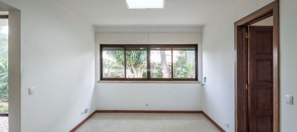 8 bedrooms Villa in Cascais, Portugal No. 119085 45