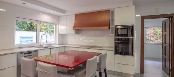 8 bedrooms Villa in Cascais, Portugal No. 119085 14