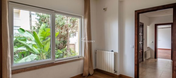 8 bedrooms Villa in Cascais, Portugal No. 119085 35