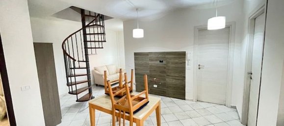 Dúplex de 3 dormitorios en Rome, Italy No. 335066 17