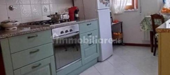 Apartamento de 2 dormitorios en Massa, Italy No. 93467 10