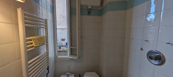 2 bedrooms Apartment in Florence, Italy No. 265773 8