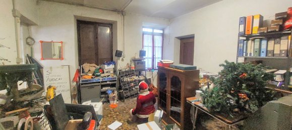 Propriété commerciale à Castagnole delle Lanze, Italy 131m² No. 68140 14