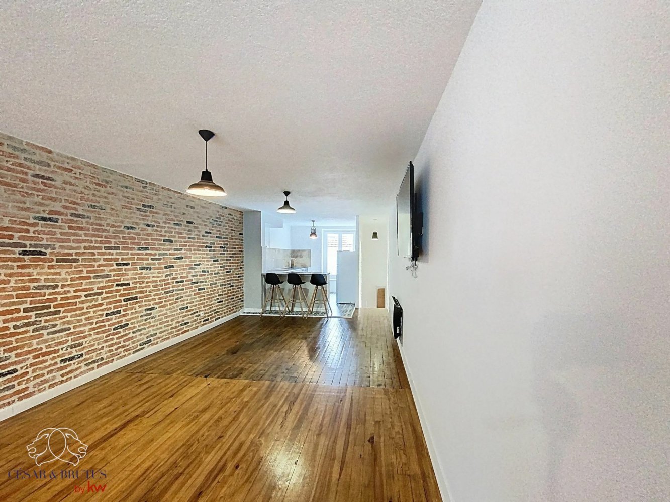 Dúplex de 1 dormitorio en Lyon, France No. 330847