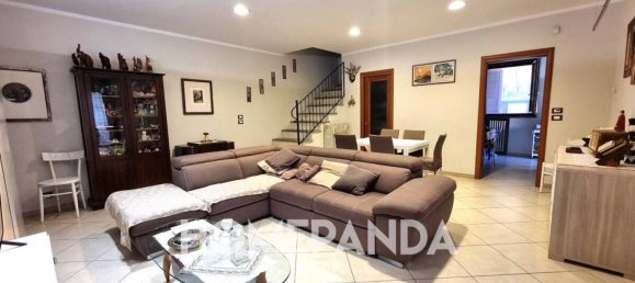 Villa T3 em Moncalieri, Italy N.º 343440 18