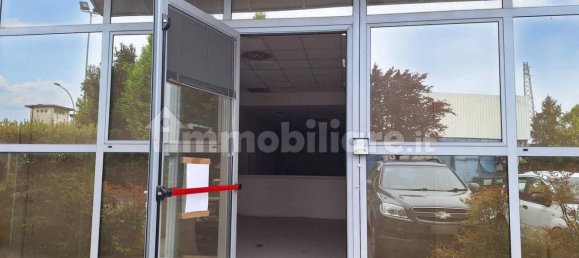 2171m² Commercial property in Bolzano Vicentino, Italy No. 326184 6