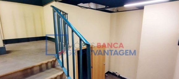 44m² Commercial property in Caldas da Rainha, Portugal No. 92774 10