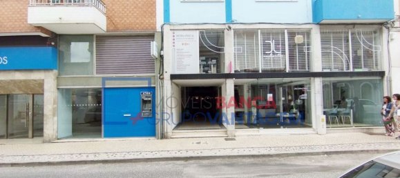 44m² Commercial property in Caldas da Rainha, Portugal No. 92774 2