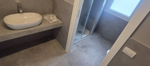 1 bedroom Apartment in Milan, Italy No. 341022 10