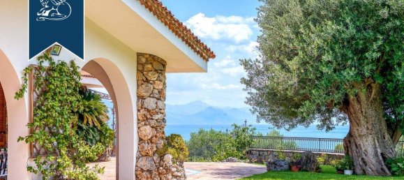 Villa de 8 dormitorios en San Giovanni a Piro, Italy No. 362941 10