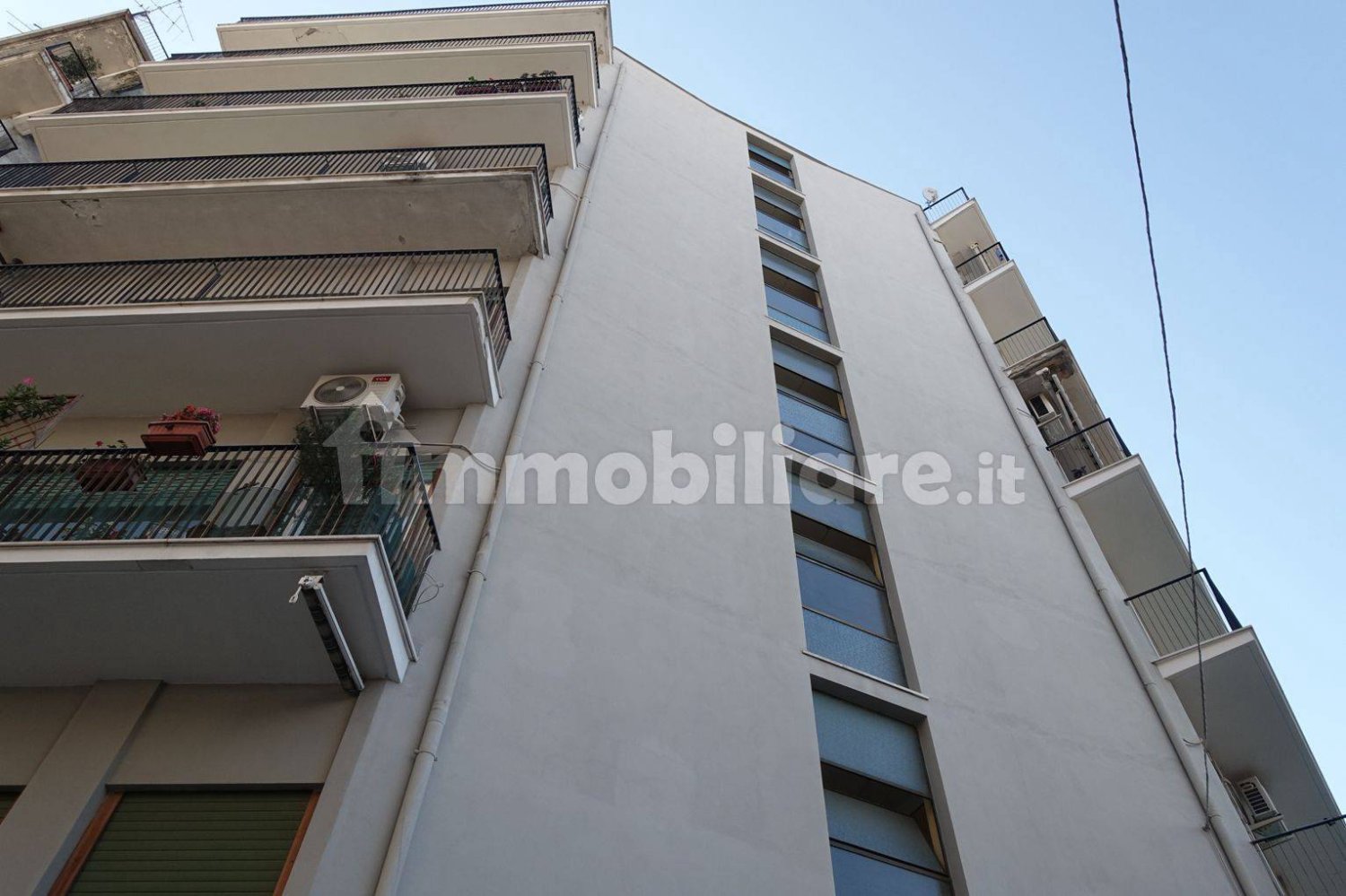 3 bedrooms Apartment in Chieti, Italy No. 41846