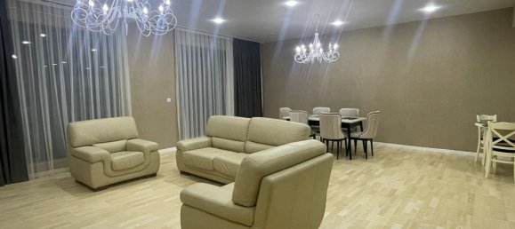 3 bedrooms Apartment in Nasimi, Azerbaijan No. 1850 3