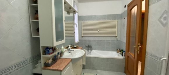 3-salle Appartement à Vigevano, Italy No. 150301 14