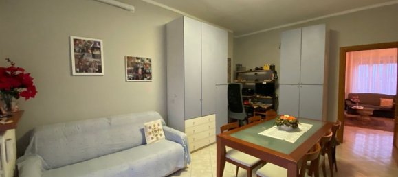 3-salle Appartement à Vigevano, Italy No. 150301 9