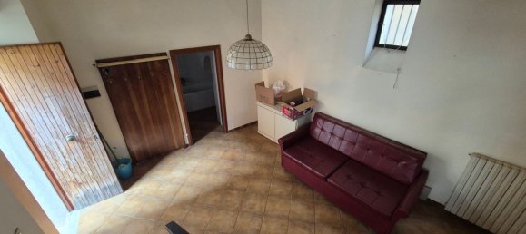 3 rooms Duplex in Forino, Italy No. 225972 5