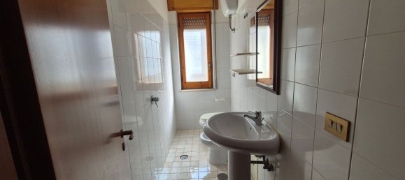 3 rooms Duplex in Forino, Italy No. 225972 9