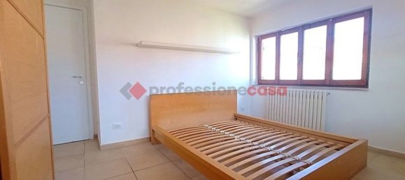 Квартира с 3 комнатами в Априлия, Италия № 82164 9