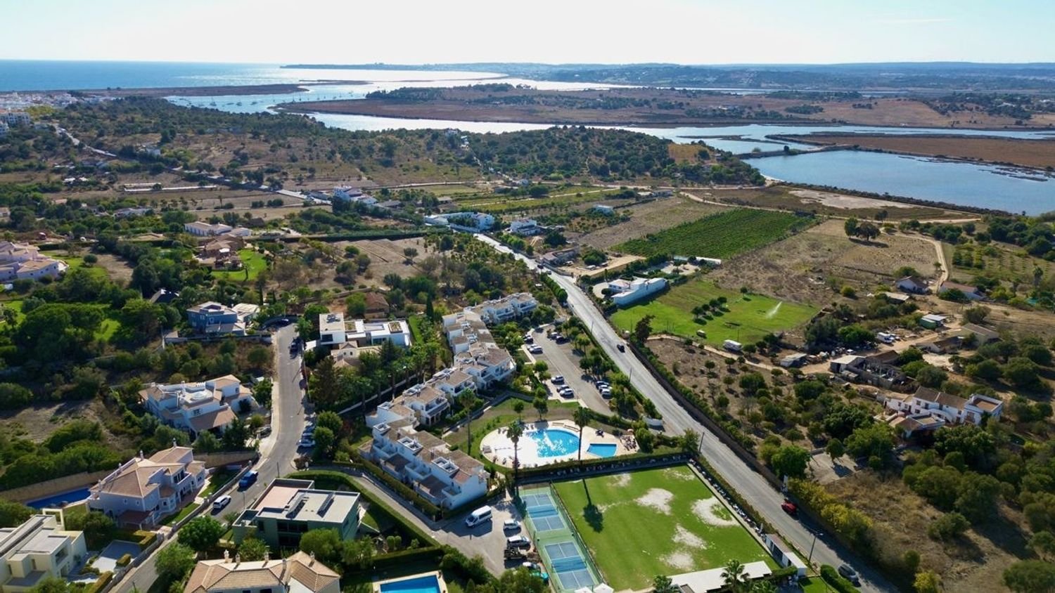 Дом с 2 спальнями в Алвор, Португалия № 143968