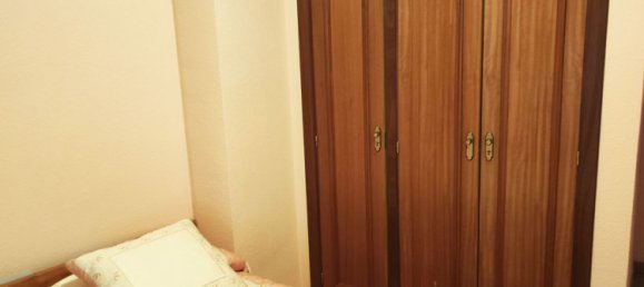 361m² Building in Villamuriel de Cerrato, Spain No. 70308 32