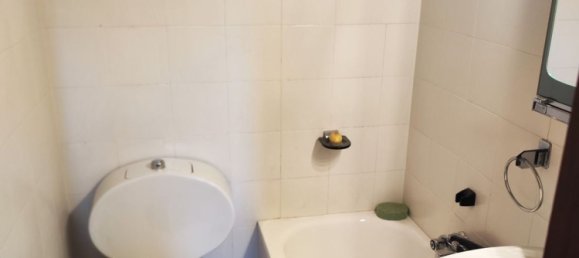 361m² Building in Villamuriel de Cerrato, Spain No. 70308 25