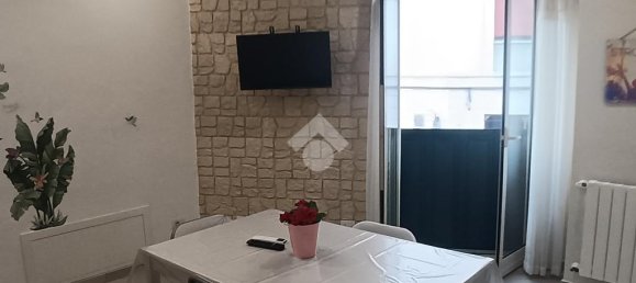 2 bedrooms Apartment in Palermo, Italy No. 347371 3