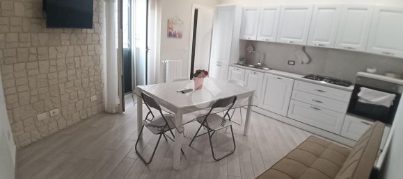 2 bedrooms Apartment in Palermo, Italy No. 347371 4