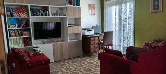 Apartamento de 4 habitaciónes en Nizza di Sicilia, Italy No. 280042 5