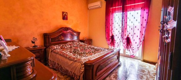 Apartamento de 4 habitaciónes en Nizza di Sicilia, Italy No. 280042 15