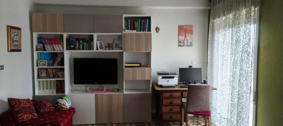 Apartamento de 4 habitaciónes en Nizza di Sicilia, Italy No. 280042 6