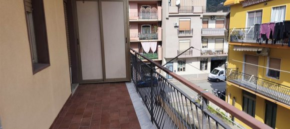 Apartamento de 4 habitaciónes en Nizza di Sicilia, Italy No. 280042 14