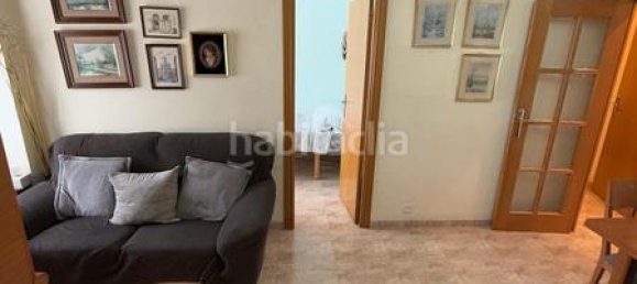 Apartamento de 3 dormitorios en L'Hospitalet de Llobregat, Spain No. 169683 3