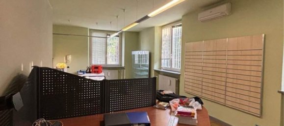 Almacén en Borgomanero, Italy 1100 m² No. 300149 10