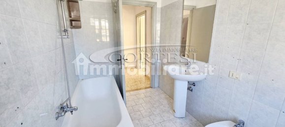 3 bedrooms Apartment in Umbertide, Italy No. 69102 10